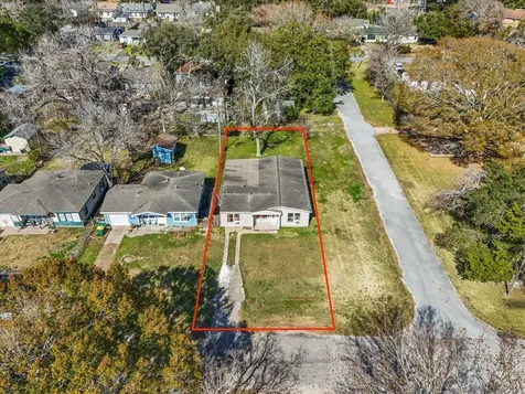 1002 Orange Street La Marque TX 77568