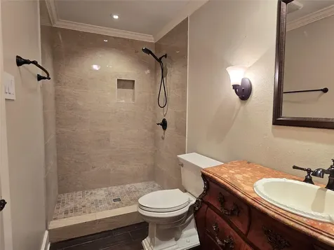 11550 Chimney Rock Road 312 Houston TX 77035