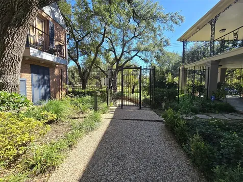 11550 Chimney Rock Road 312 Houston TX 77035