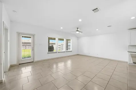818 Starcross Bend Drive Missouri City TX 77459