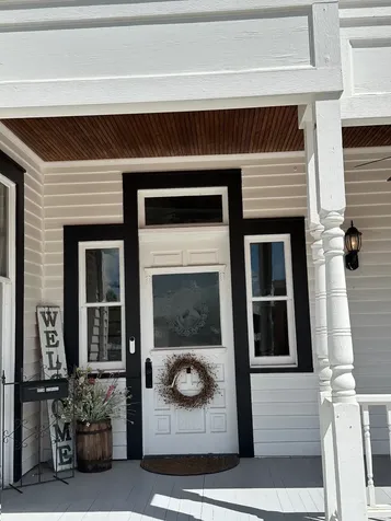 326 W Colorado Street La Grange TX 78945