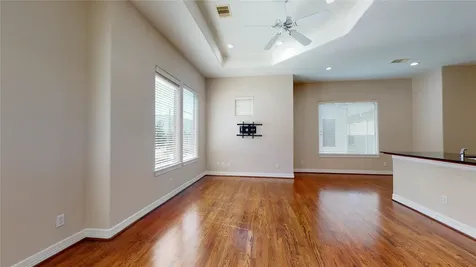3826 Center Street Houston TX 77007