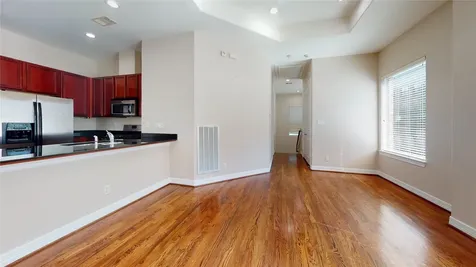 3826 Center Street Houston TX 77007
