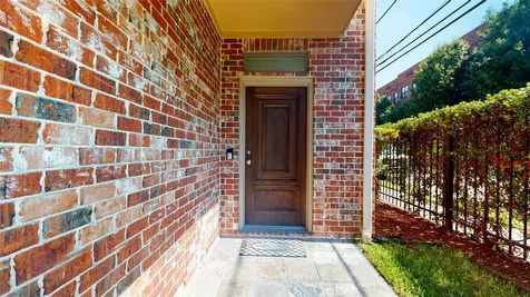 3826 Center Street Houston TX 77007