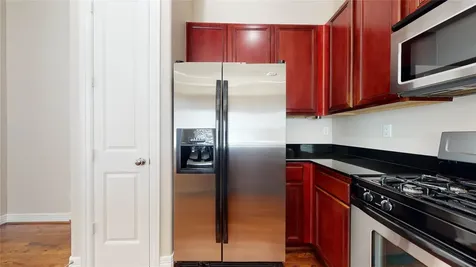 3826 Center Street Houston TX 77007