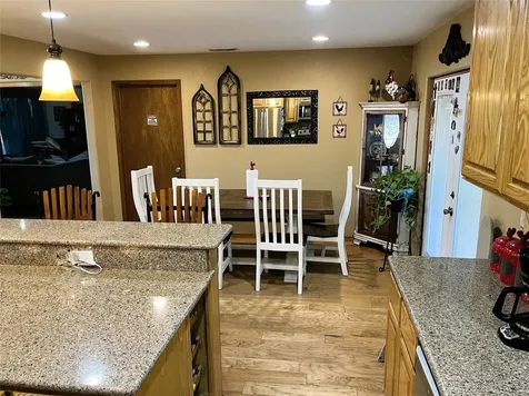203 Jane Street Groesbeck TX 76642