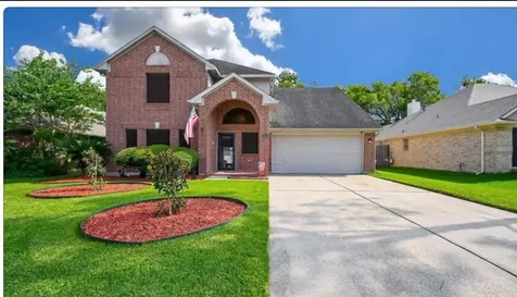 1013 Chesterwood Drive Pearland TX 77581