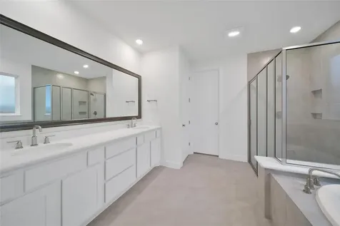 5615 Trinity Heights Lane Sugar Land TX 77479