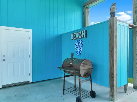 936 Surf Road Crystal Beach TX 77650