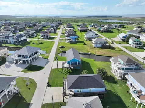 936 Surf Road Crystal Beach TX 77650