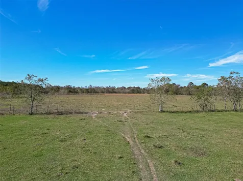 0 Sh 321001 Dayton TX 77535