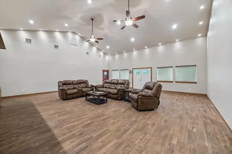 1711 Walnut Lane Kingwood TX 77339