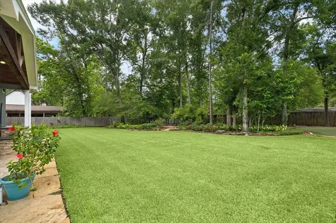 1711 Walnut Lane Kingwood TX 77339