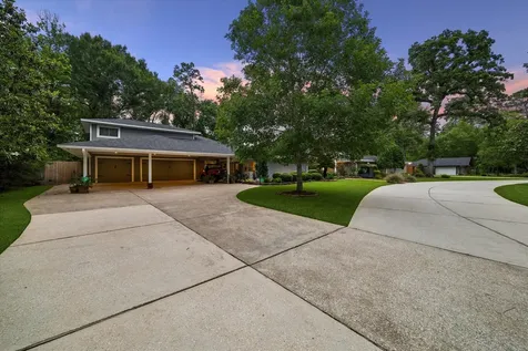 1711 Walnut Lane Kingwood TX 77339