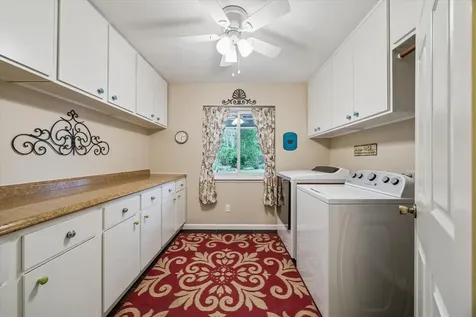1711 Walnut Lane Kingwood TX 77339