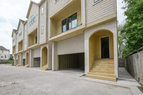 1507 W 23rd Street A Houston TX 77008
