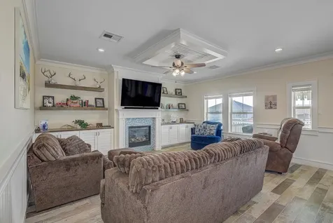 1003 Redfish Street Bayou Vista TX 77563