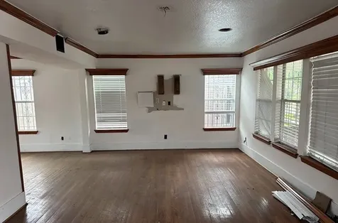 2421 Wilshire Street Houston TX 77023