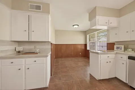 5646 Hazen Street Houston TX 77081