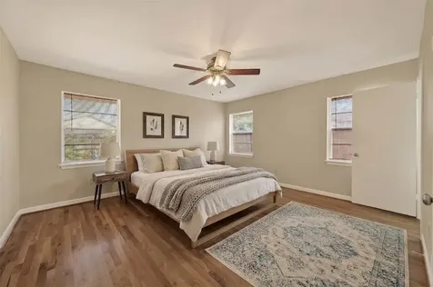 5646 Hazen Street Houston TX 77081