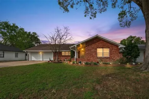 5646 Hazen Street Houston TX 77081