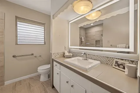 5646 Hazen Street Houston TX 77081