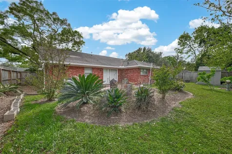 5646 Hazen Street Houston TX 77081