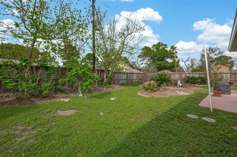 5646 Hazen Street Houston TX 77081