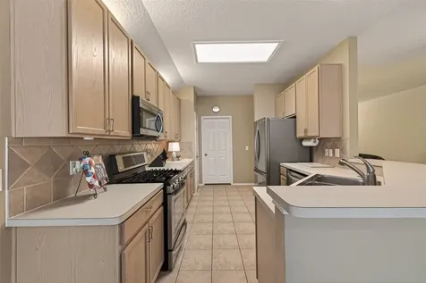 11818 Leaf Oak Drive Houston TX 77065