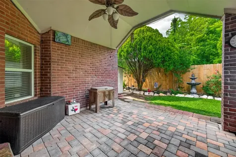11818 Leaf Oak Drive Houston TX 77065