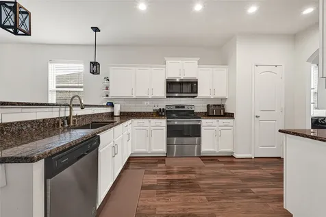 9810 Steel Knot Lane Iowa Colony TX 77583
