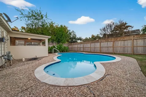 11007 Ella Lee Lane Houston TX 77042