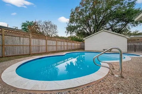 11007 Ella Lee Lane Houston TX 77042