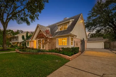 11007 Ella Lee Lane Houston TX 77042