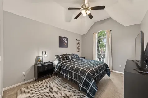 405 Pecan Grove Dickinson TX 77539