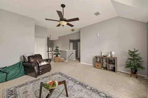 405 Pecan Grove Dickinson TX 77539