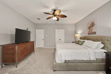 405 Pecan Grove Dickinson TX 77539