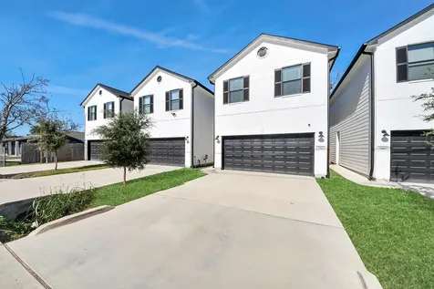 7963 Birmingham Street Houston TX 77028