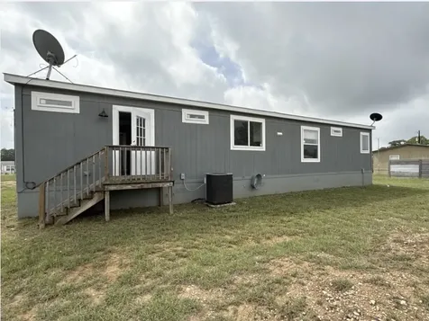 221 Casen Street Dale TX 78616