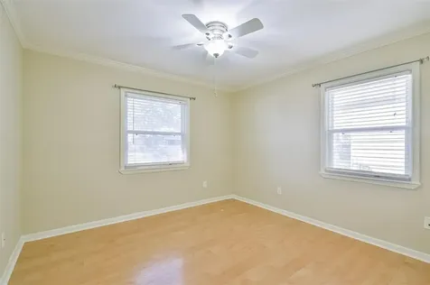 108 Dolphin Avenue Galveston TX 77550