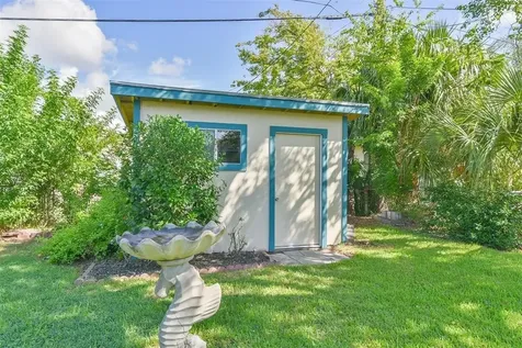 108 Dolphin Avenue Galveston TX 77550