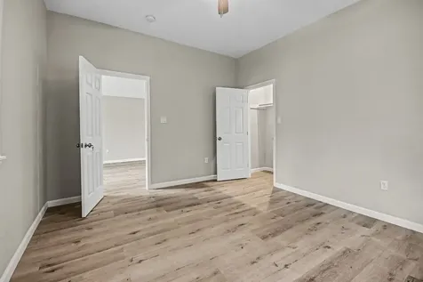2828 Avenue O 1/2 Galveston TX 77550