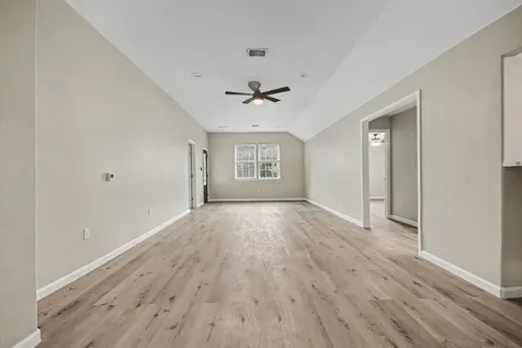 2828 Avenue O 1/2 Galveston TX 77550