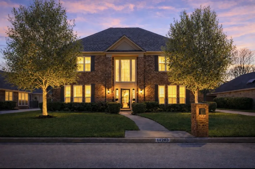 14203 Verde Mar Lane Houston TX 77095