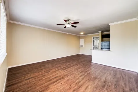 2006 W 43rd Street 19 Houston TX 77018