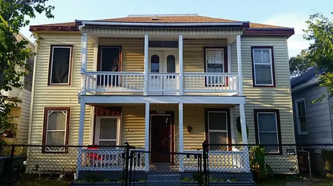 1814 Avenue M 1/2 1 Galveston TX 77550