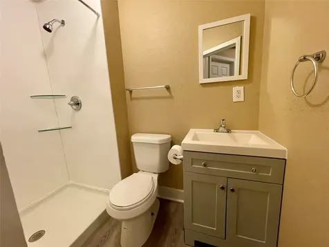 1814 Avenue M 1/2 1 Galveston TX 77550