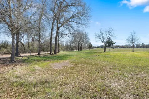 30.08 Acres Cr 379 Caldwell TX 77836