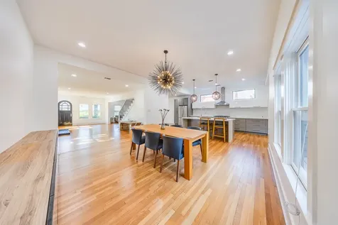 1900 Hawthorne Street Houston TX 77098