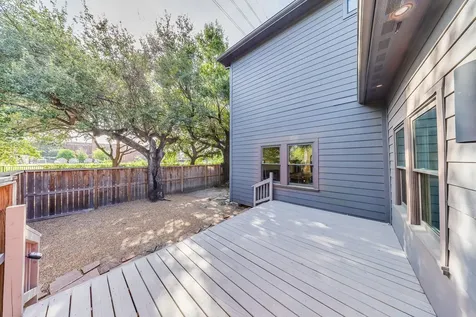 1900 Hawthorne Street Houston TX 77098